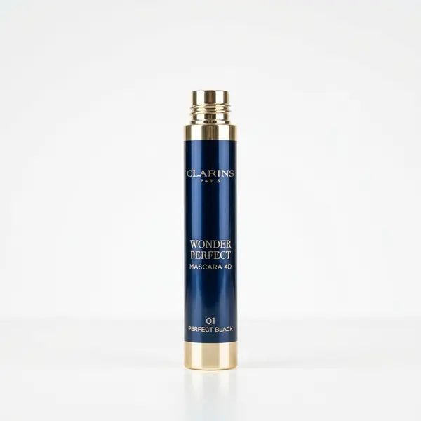 Produktbild von Wonder Perfect 4D Mascara